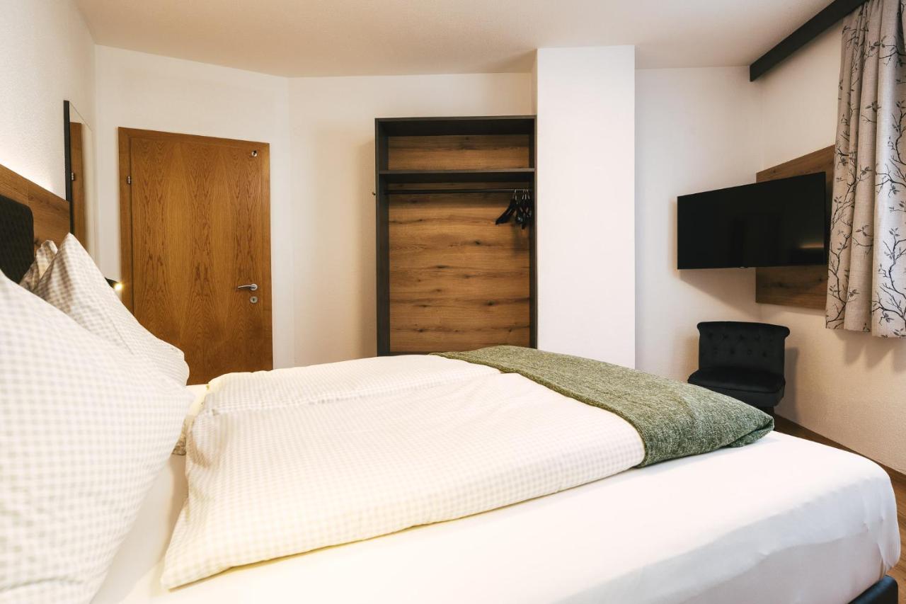 Camping Dreilaendereck Blockhuetten & Apartments รีด อิม โอเบอร์อินน์ทาล ภายนอก รูปภาพ