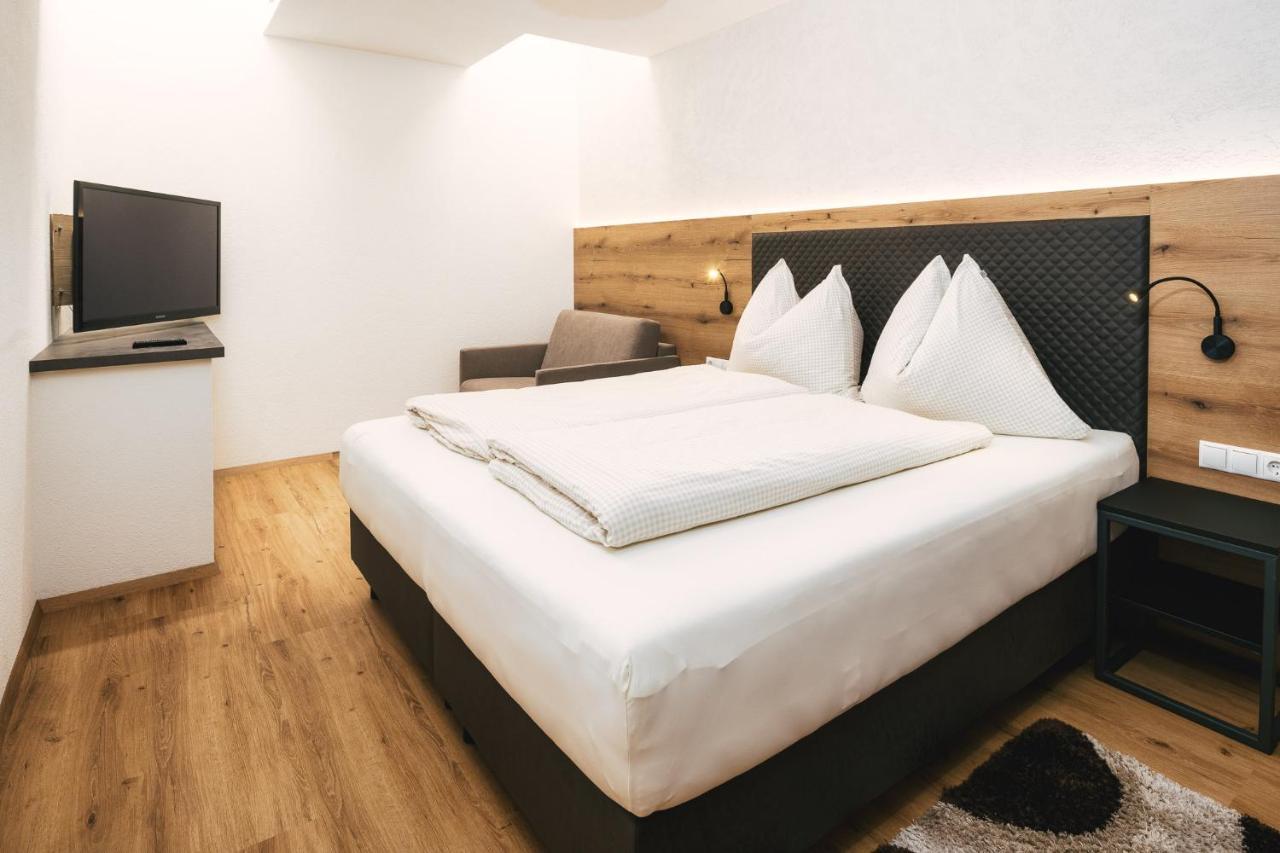 Camping Dreilaendereck Blockhuetten & Apartments รีด อิม โอเบอร์อินน์ทาล ภายนอก รูปภาพ