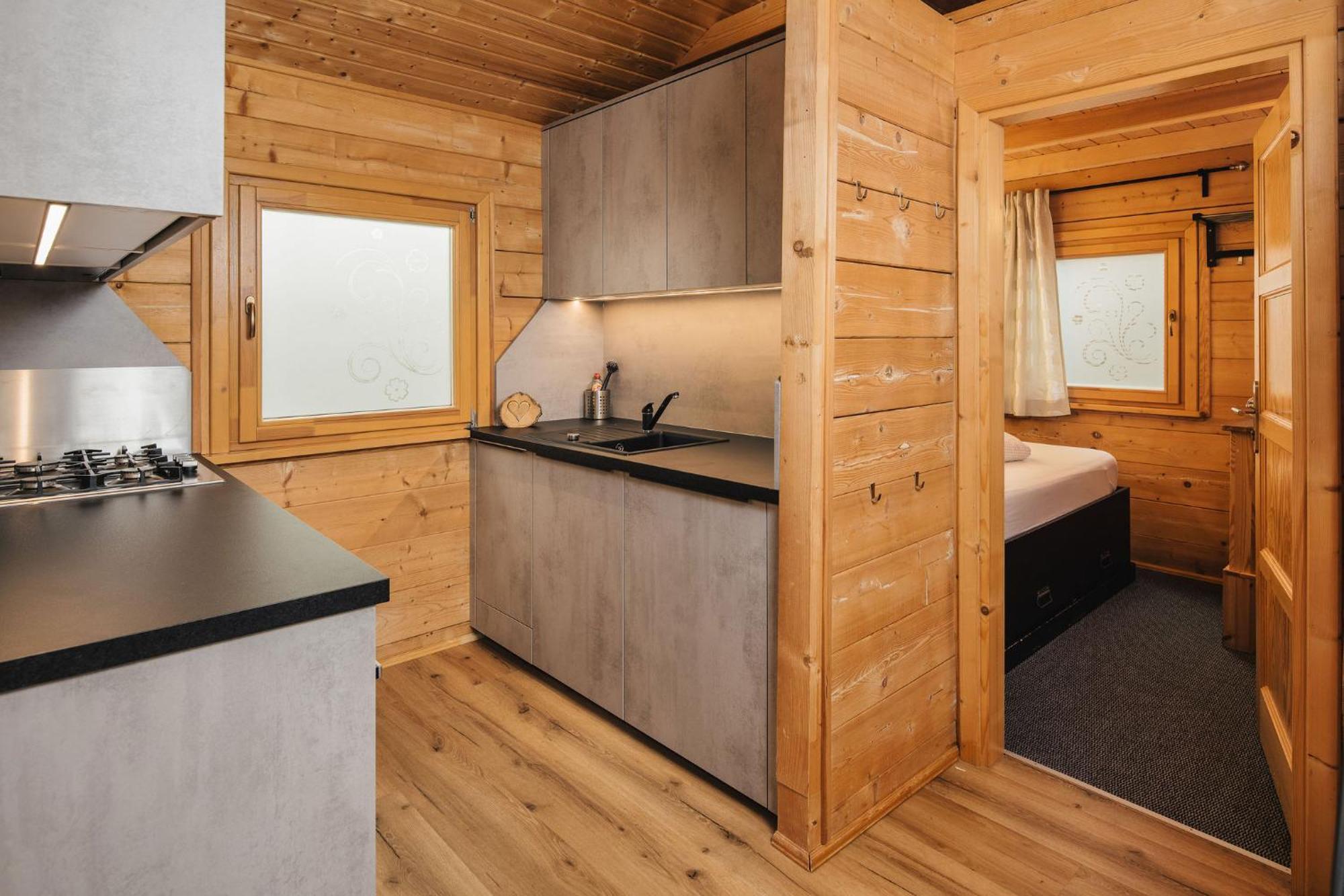 Camping Dreilaendereck Blockhuetten & Apartments รีด อิม โอเบอร์อินน์ทาล ภายนอก รูปภาพ