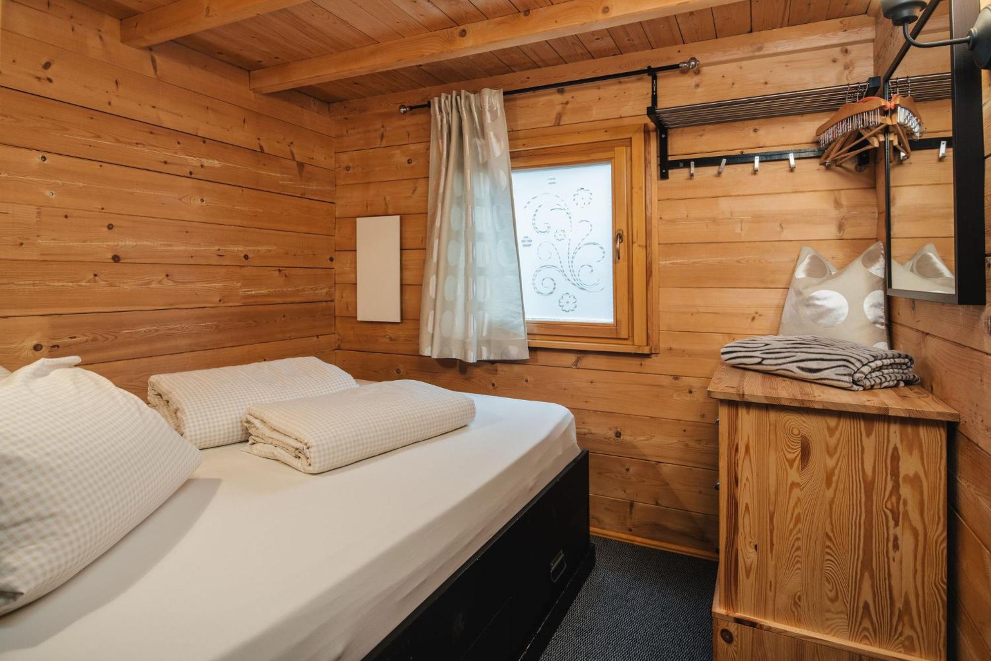 Camping Dreilaendereck Blockhuetten & Apartments รีด อิม โอเบอร์อินน์ทาล ภายนอก รูปภาพ