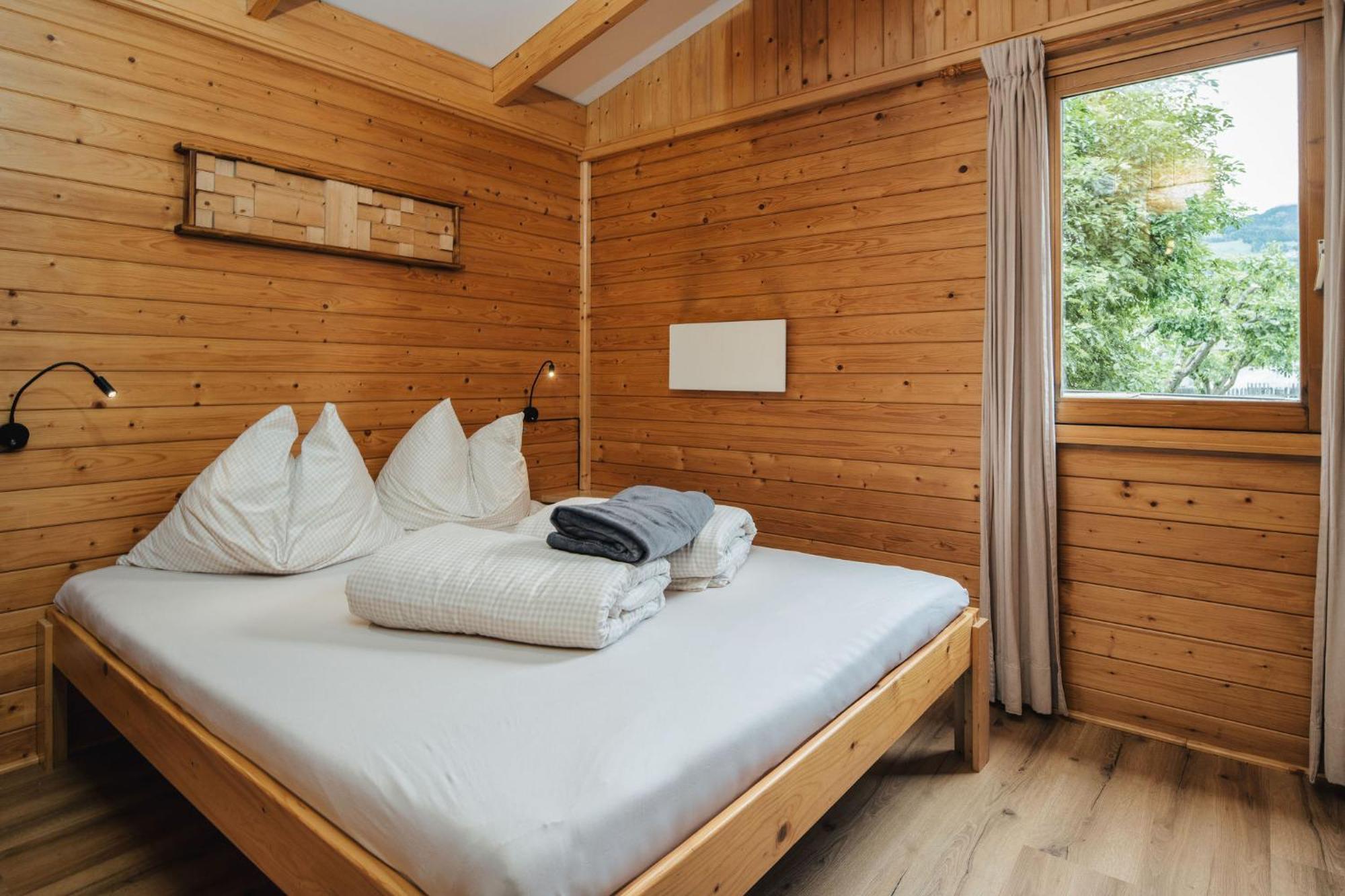 Camping Dreilaendereck Blockhuetten & Apartments รีด อิม โอเบอร์อินน์ทาล ภายนอก รูปภาพ
