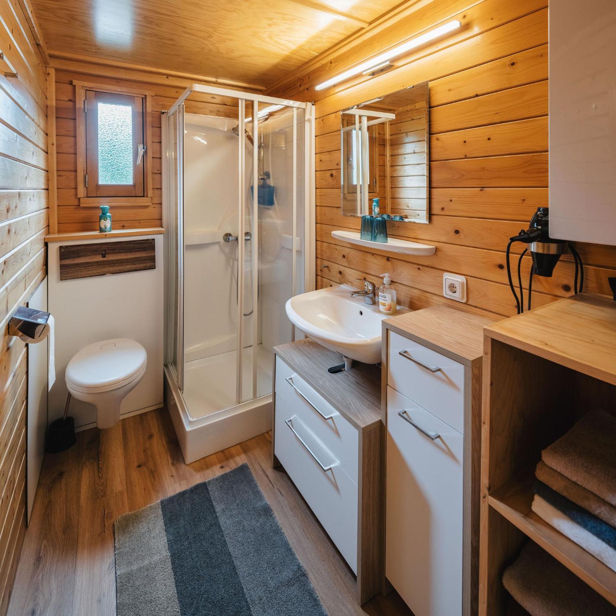 Camping Dreilaendereck Blockhuetten & Apartments รีด อิม โอเบอร์อินน์ทาล ภายนอก รูปภาพ