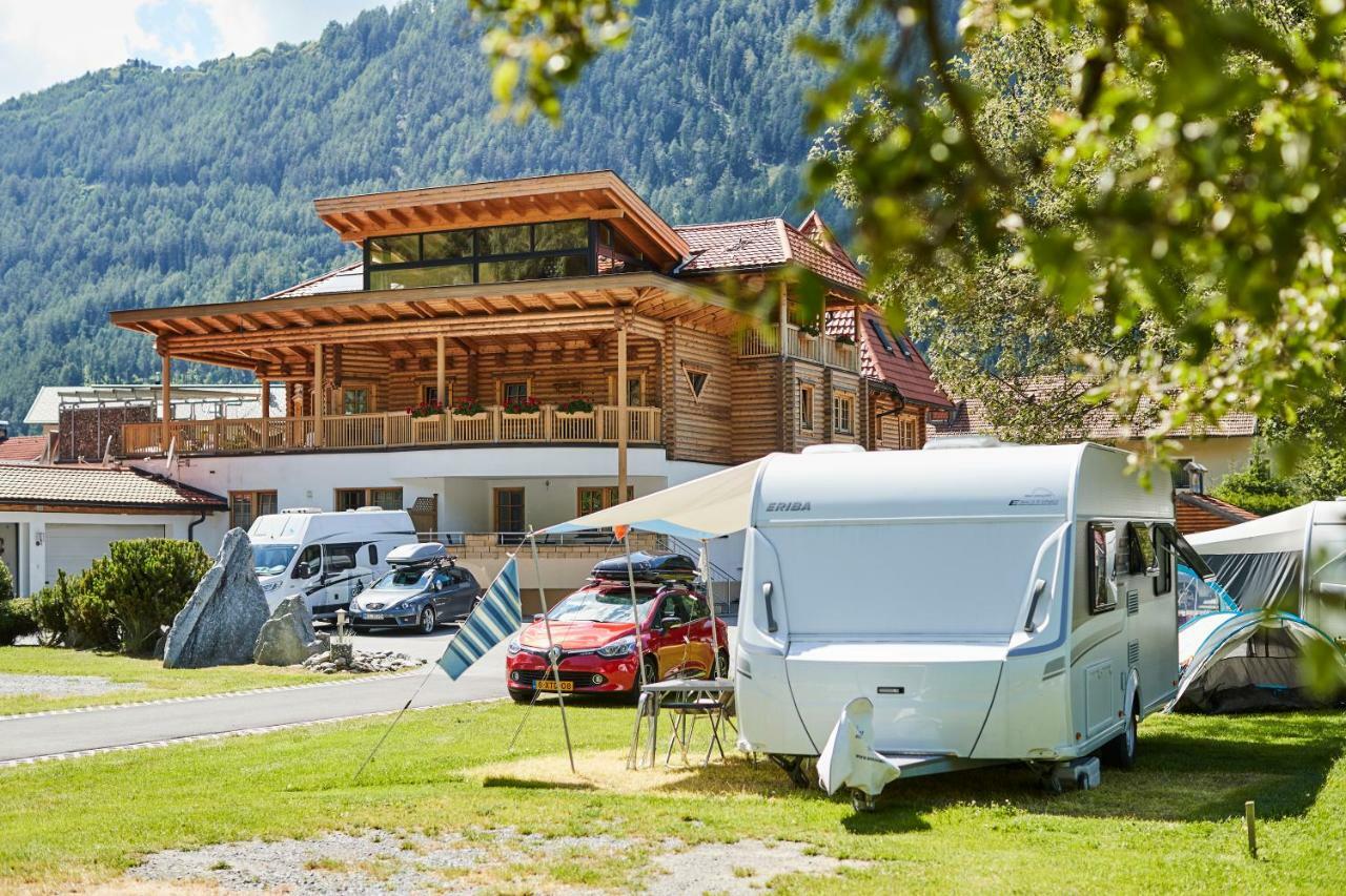 Camping Dreilaendereck Blockhuetten & Apartments รีด อิม โอเบอร์อินน์ทาล ภายนอก รูปภาพ